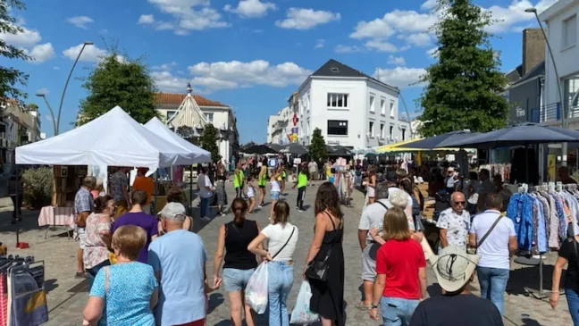 La grande braderie Retrouvez la grande braderie dans les rues du centre-ville de Challans.